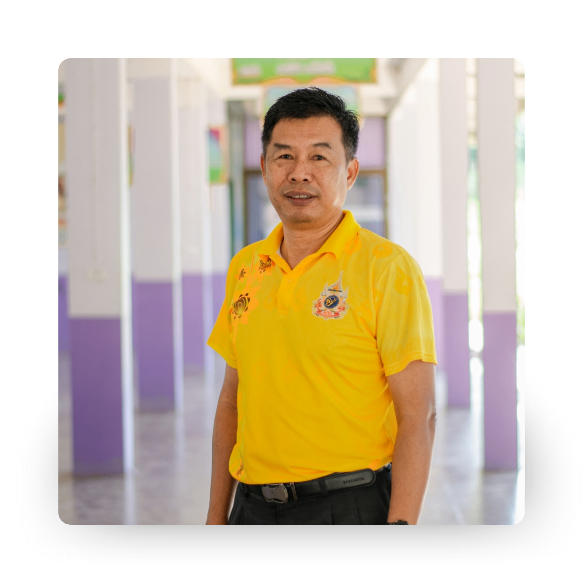 นายผดุง สายทอง